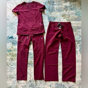Figs Women's Scrub Set in Maroon